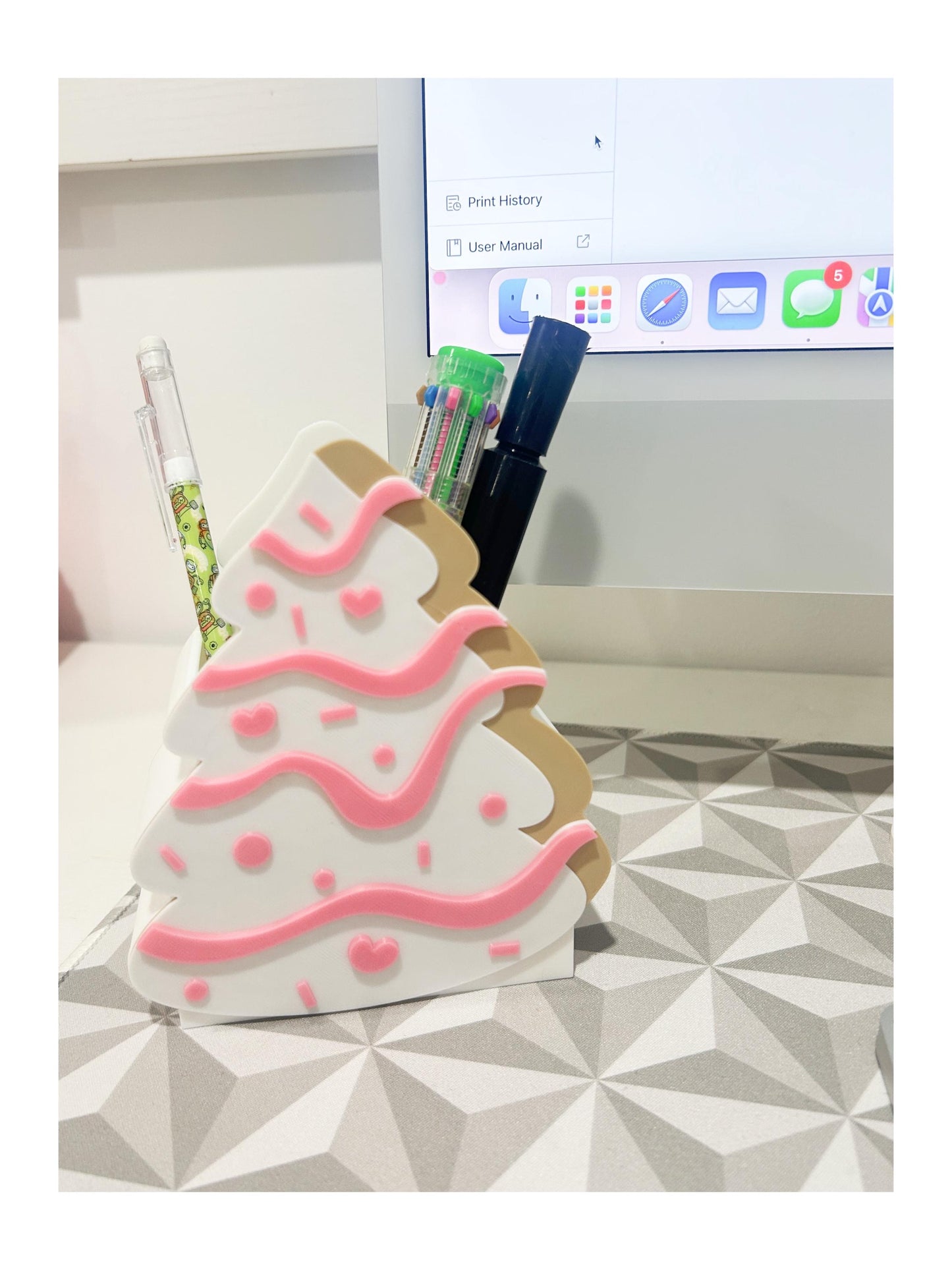 Pink Christmas Tree  Pen Holder